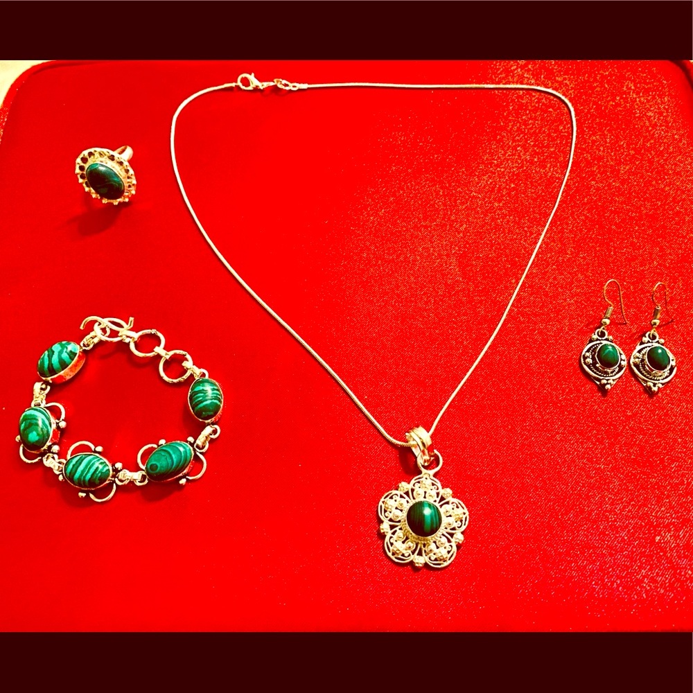 Malachite Gemstone  925 Silver Jewelry  set